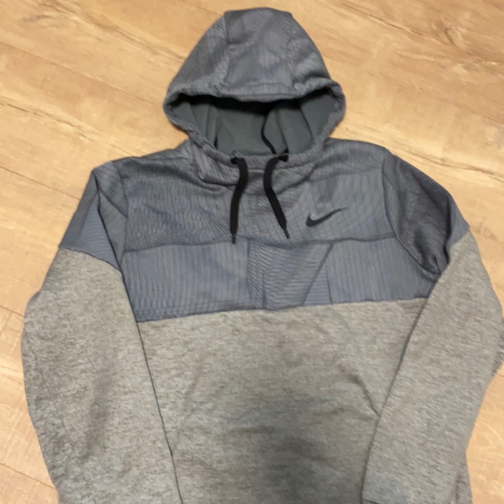 Nike Dri-Fit Mens L pull over hoodie